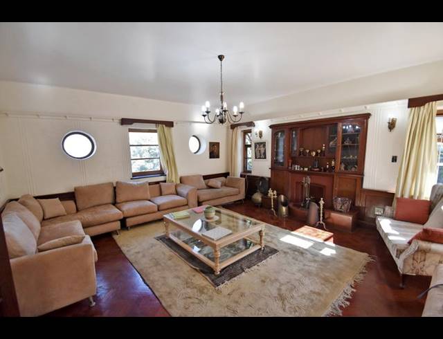 4 BEDROOM HOUSE FOR SALE IN PARKTOWN